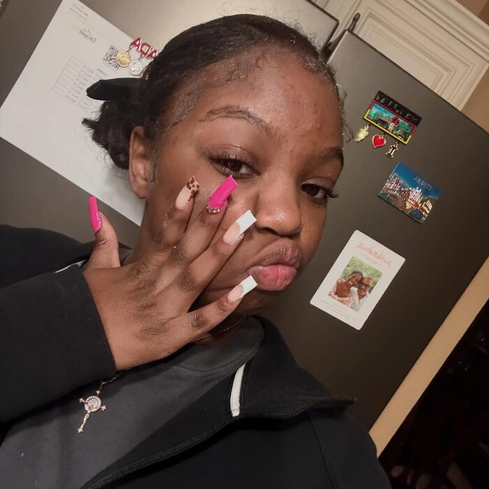 Recent nail set from @sn1yahs.nails